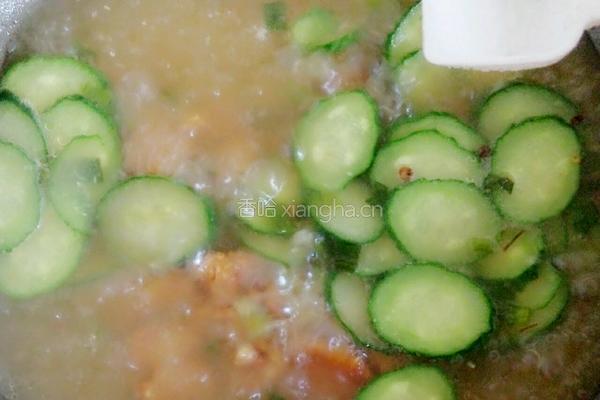黄瓜肉片汤的做法图解10