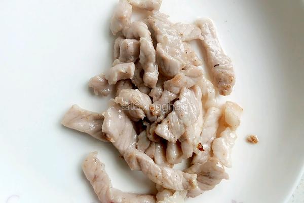 清炒茭白芦笋的做法图解4
