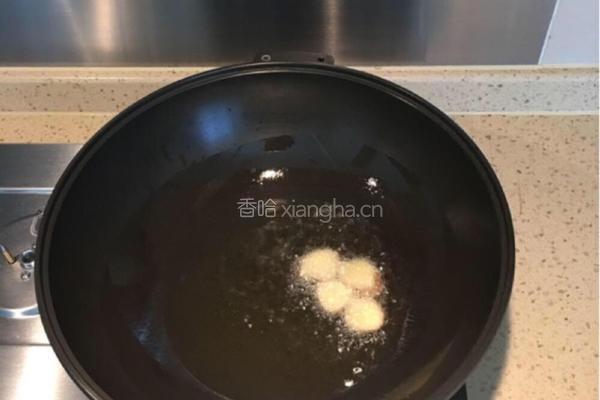 葱爆海参的做法图解7