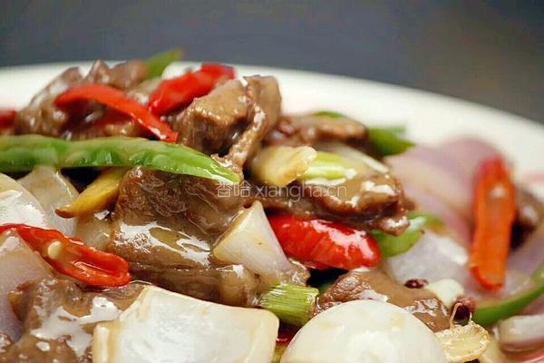 小炒牛肉片的做法图解1