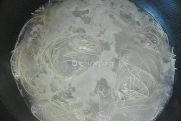 青菜肉丝汤面的做法图解5