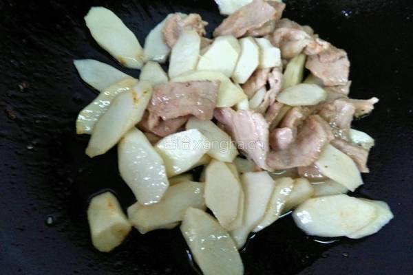 肉片炒山药的做法图解8