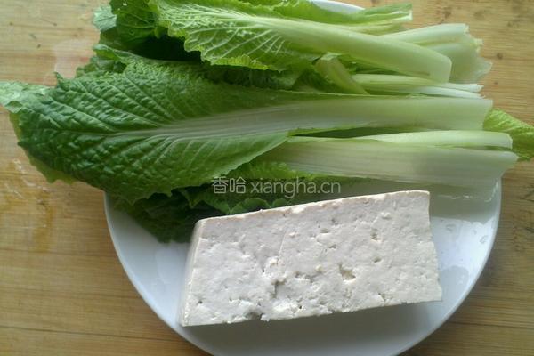 小白菜炖豆腐的做法图解1