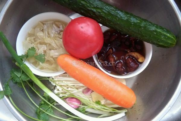 蘑菇汤的做法图解1