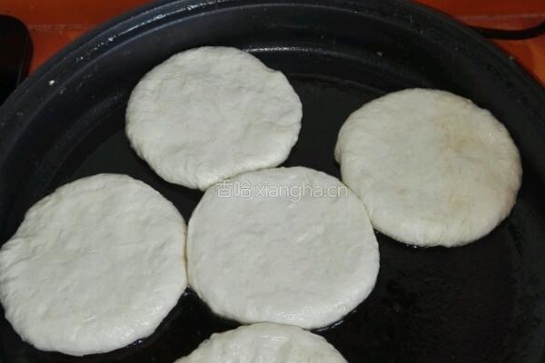 洋葱牛肉馅饼的做法图解18