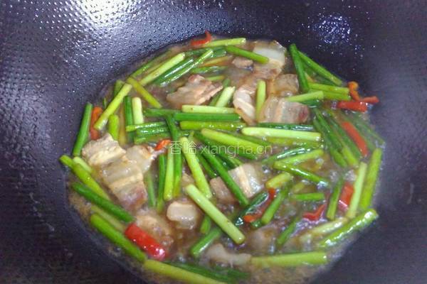 蒜苗炒肉的做法图解9