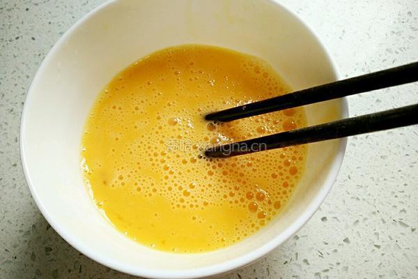 毛豆炒鸡蛋的做法图解3