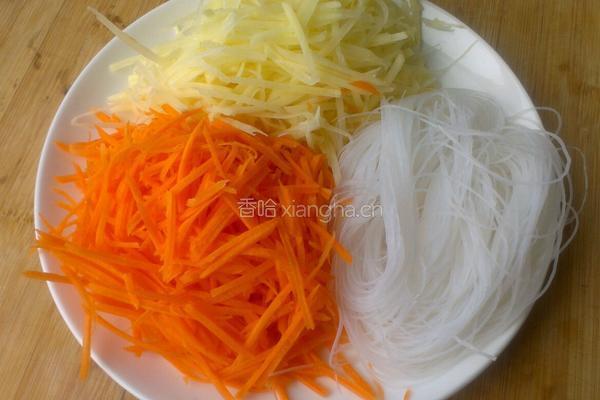 炸蔬菜丸子的做法图解1