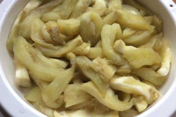 蒜泥蒸茄子的做法图解4