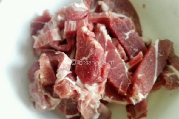 孜然牙签牛肉的做法图解1