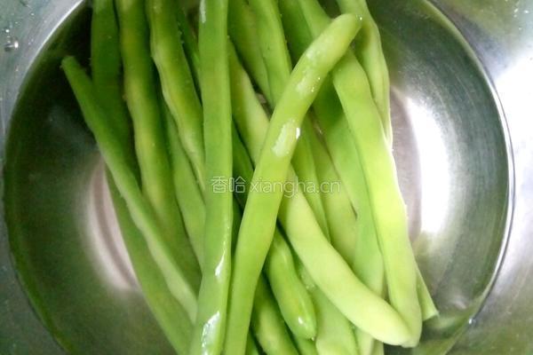 干煸芸豆的做法图解4