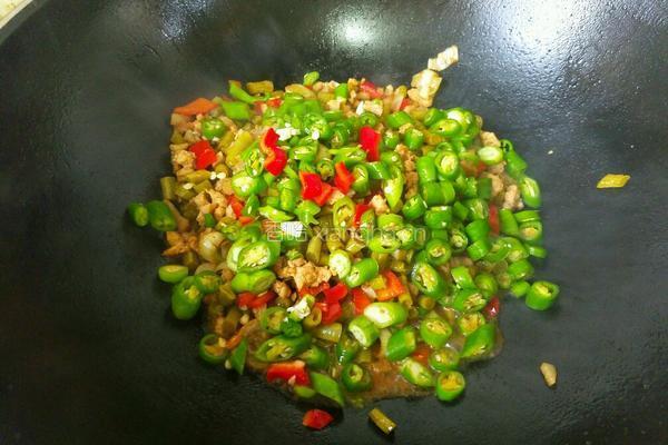 酸豇豆炒肉末的做法图解10