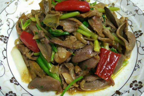 芹菜炒鸡杂的做法图解5