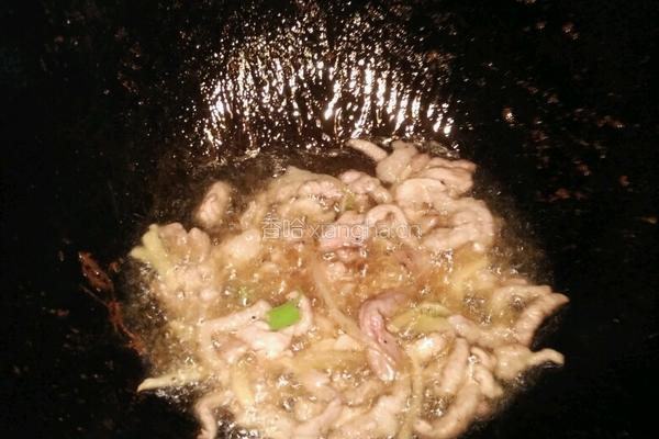 肉丝炒豆角的做法图解2