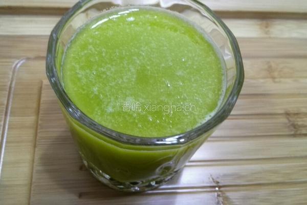 菠萝黄瓜汁的做法图解4
