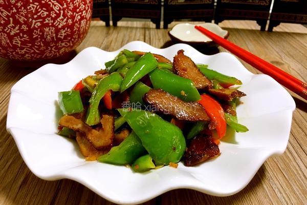 尖椒炒腊肉的做法图解7