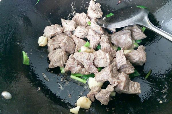 番茄牛腩汤的做法图解7