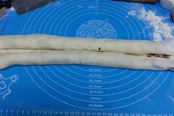 豆沙四喜卷的做法图解6