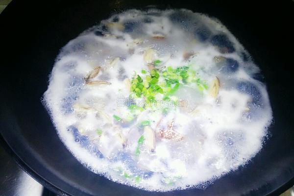 蛤蜊汤的做法图解4