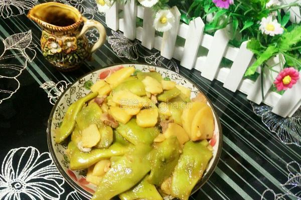 土豆炖油豆角的做法图解8