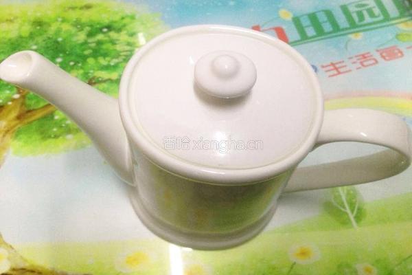 超简单自制奶茶的做法图解5