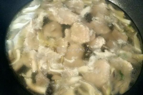 平菇肉片汤的做法图解9