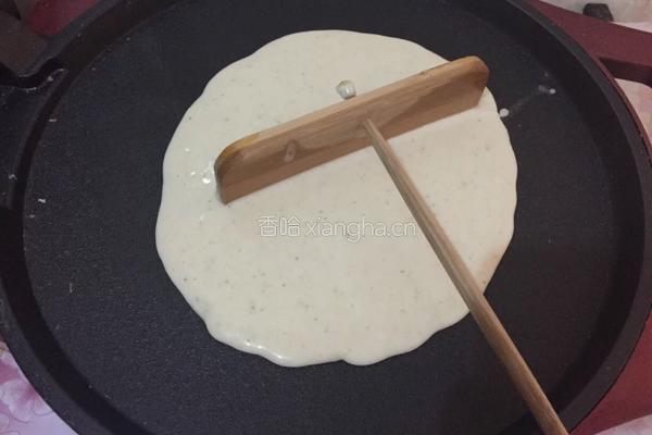 玉米面煎饼果子的做法图解3