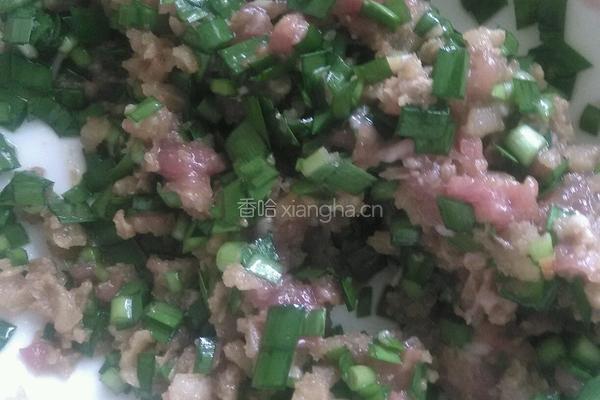 油渣韭菜馅饼的做法图解2