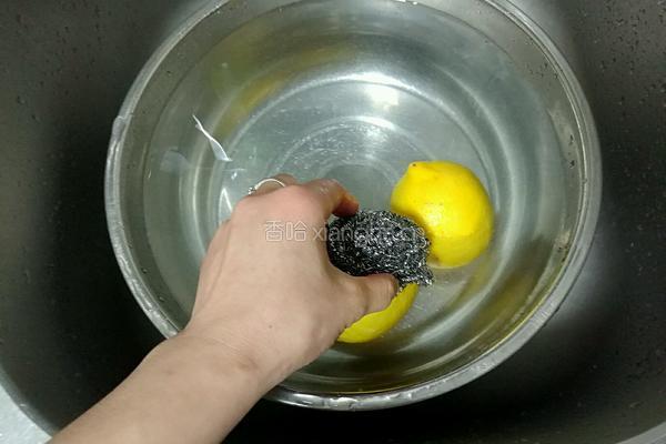蜂蜜柠檬茶的做法图解2