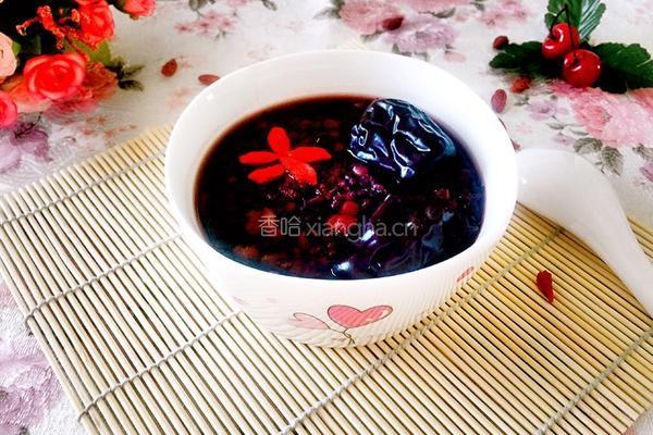 红豆黑米美颜粥的做法图解4