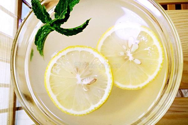 薏米柠檬水的做法图解1