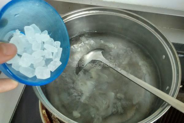 大蒜冰糖水的做法图解4