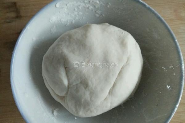 葱香卤肉千层饼的做法图解1