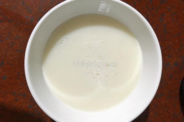 蜜豆双皮奶的做法图解4