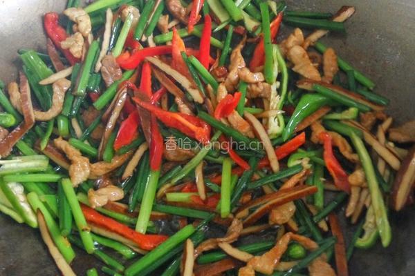 韭菜苔炒肉丝的做法图解4