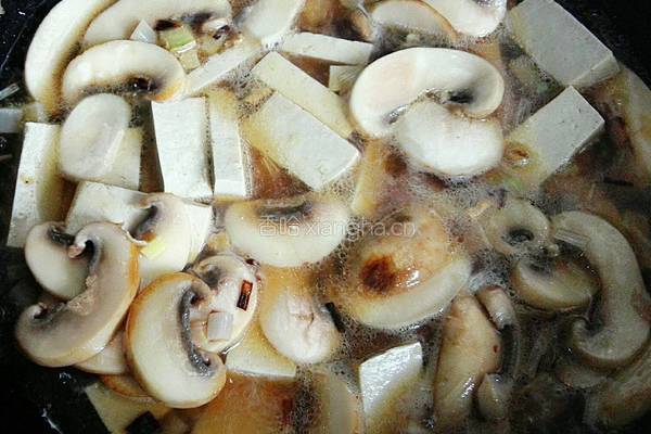 口蘑豆腐饭的做法图解10