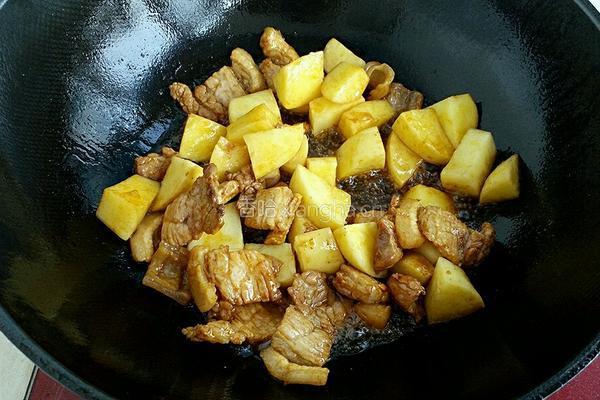 土豆炖芸豆的做法图解4