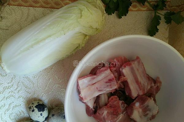 排骨面的做法图解1