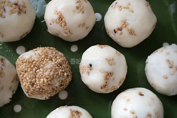 豆沙糯米丸子的做法图解4