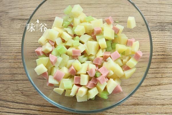 什锦土豆沙拉的做法图解4