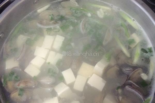 豆酱蛤蜊汤的做法图解8