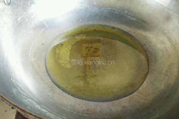 香辣开边蚕蛹的做法图解7