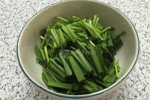 河虾炒韭菜的做法图解3