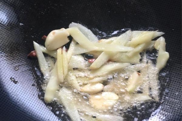 土豆炖牛腩的做法图解4