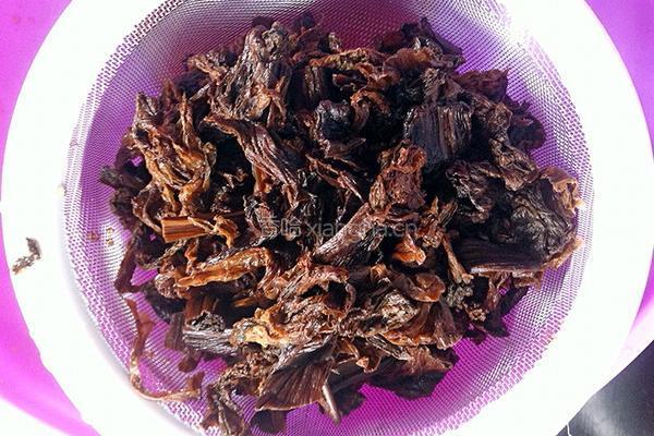 梅干菜烧肉的做法图解3