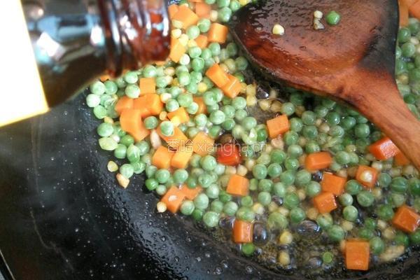 素炒青豆的做法图解6