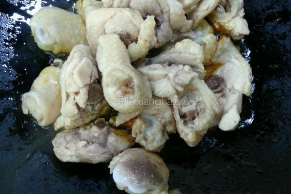 毛豆烧鸡的做法图解7