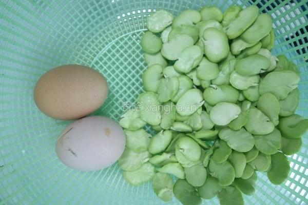 炒蚕豆的做法图解1