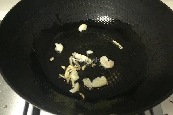 炒花蛤的做法图解3