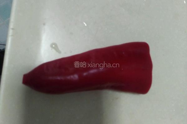 双椒炒墨鱼的做法图解1